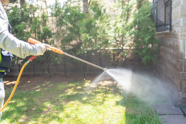 Best Commercial Pest Control Services  in Fort Campbell North, KY